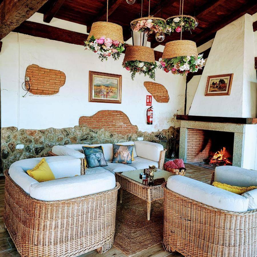Casa Rural El Canto Del Agua Malpartida De Plasencia Dış mekan fotoğraf